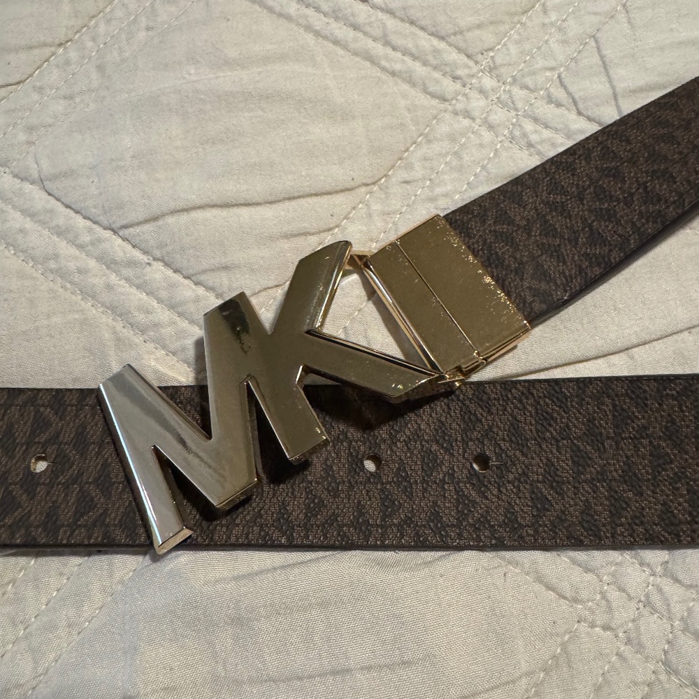 Michael Kors Logo Buckle Belt | Gold MK Monogram